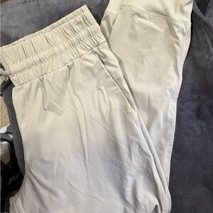 Women's Cropped Active Pants - Cream